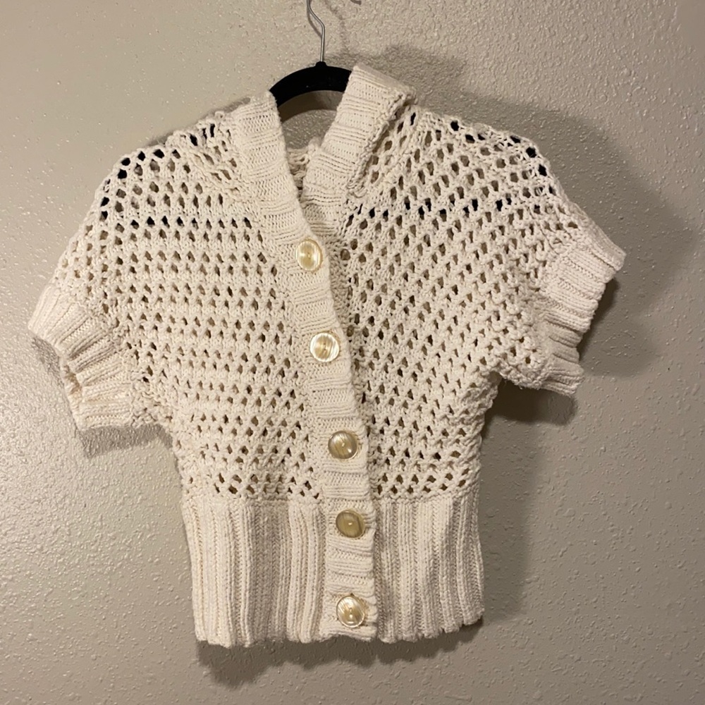 Free People white cropped knit cardigan